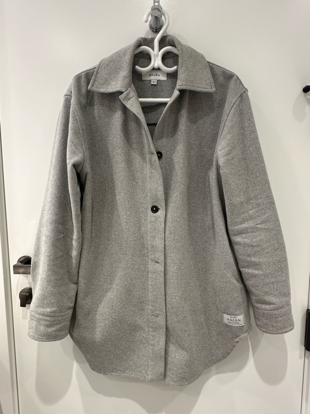 Anian Women’s Painter’s Coat